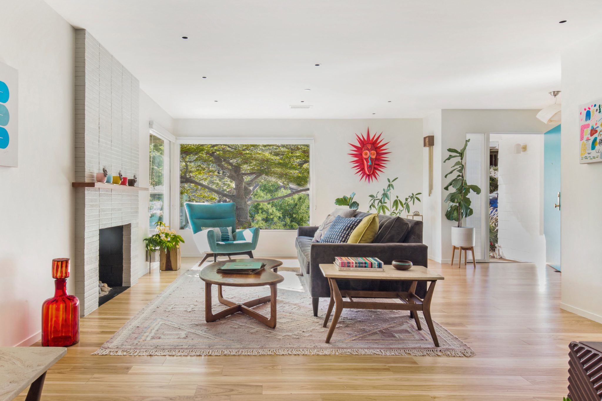 Mid Century Living Room With Plants