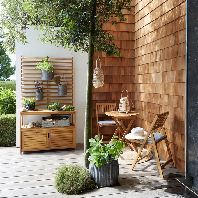 A Garden Furniture for the Balcony