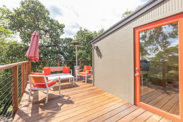 20 Spectacular Mid-Century Modern Deck Designs That Will Make You Love