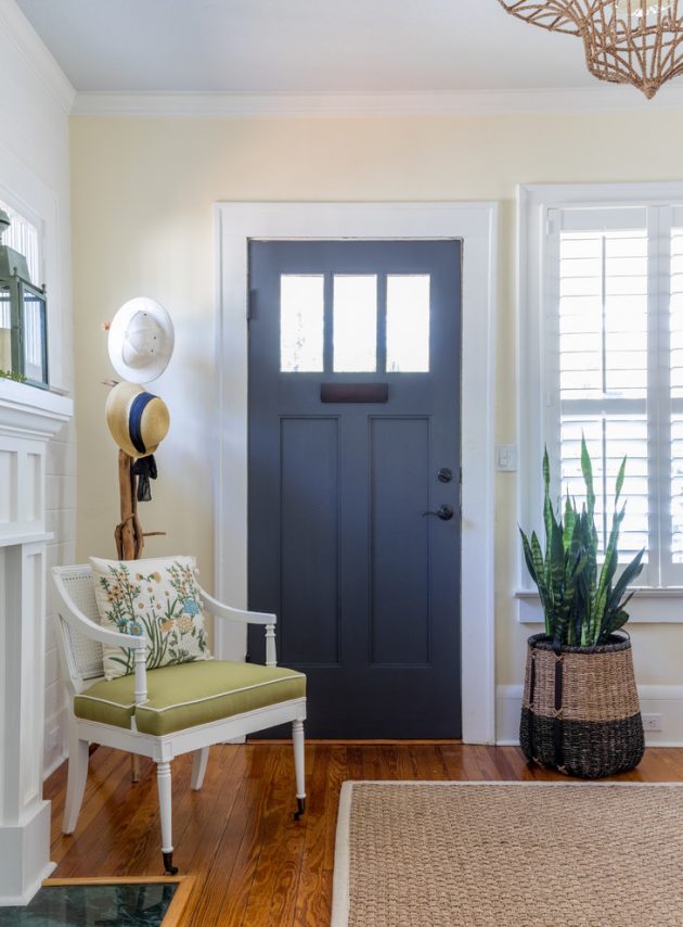 15 Beautiful Shabby-Chic Entry Hall Designs You Will Adore