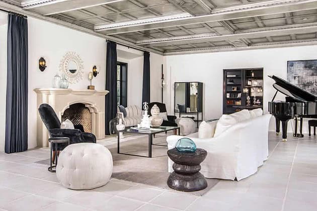 17 Beautiful Mediterranean Living Room Designs For Your Home