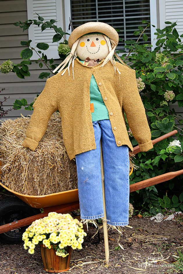 16-adorably-cute-diy-scarecrow-decoration-ideas-for-fall