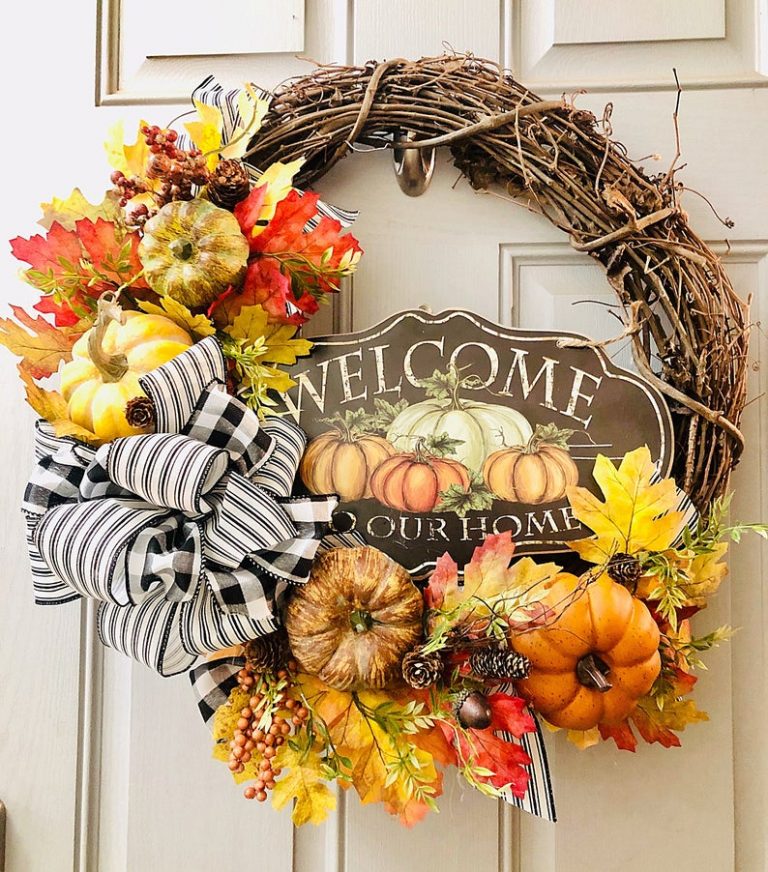 18 Graceful Thanksgiving Wreath Designs You Will Absolutely Adore