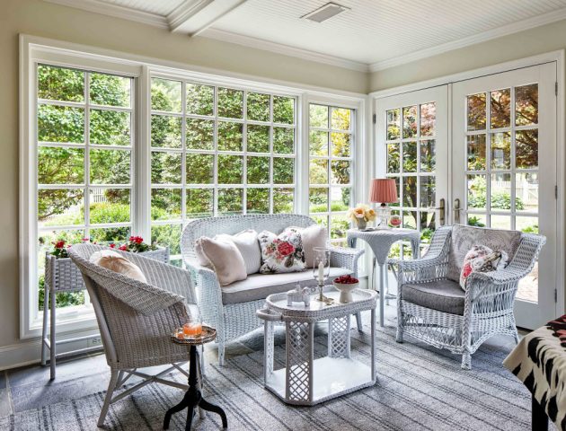 18 Majestic Traditional Sunroom Designs For Any Season 7020