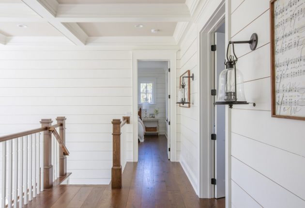 18 Amazing Farmhouse Hall Designs You Will Want In Your Home