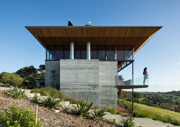 Tiri House by Strachan Group Architects on Waiheke Island, New Zealand