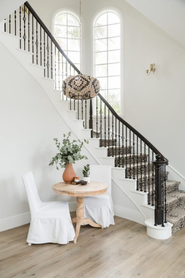 16 Awesome Coastal Staircase Designs Perfect For Your Home