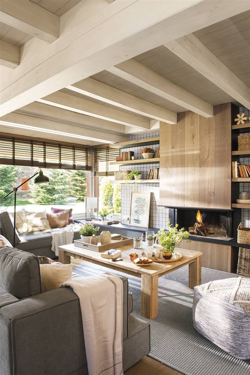 The 9 Best Rustic Homes To Enjoy The Fall