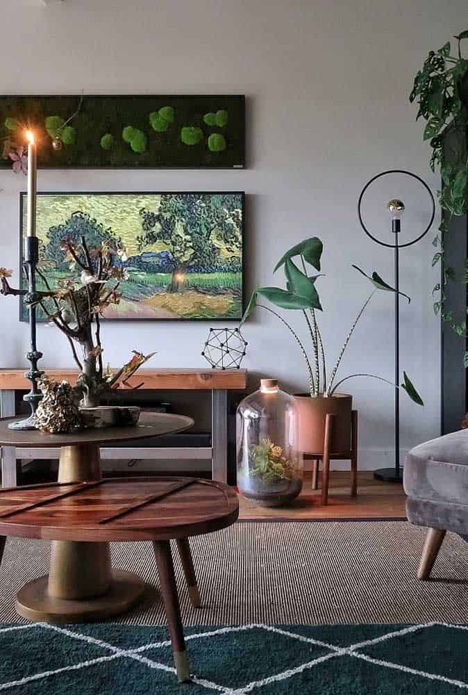 How To Use Classical Frames In Home Decor