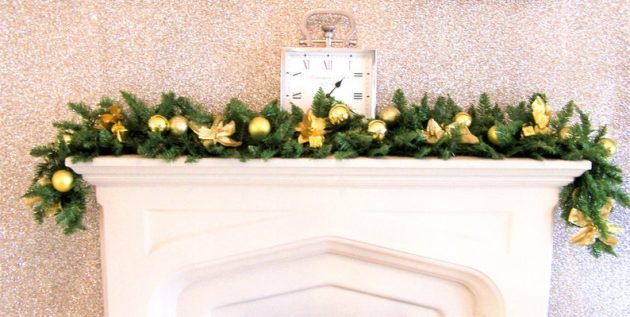 17 Merry & Bright Christmas Garland Designs For The Festive Season