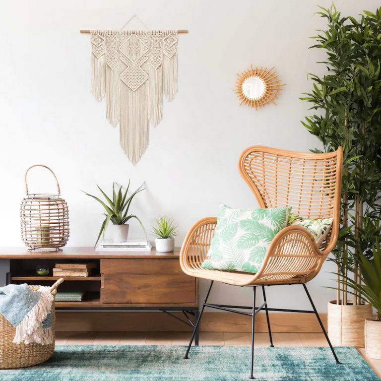 18 Dreamy Macramé Wall Décor Designs You Are Going To Adore