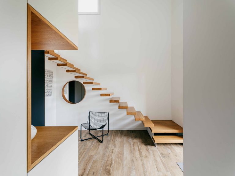 16 Stellar Modern Staircase Designs You Will Fall In Love With