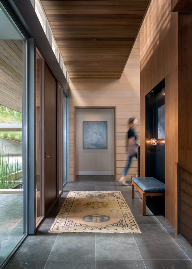 16 Stylish Modern Entry Hall Designs That Will Take You By Surprise