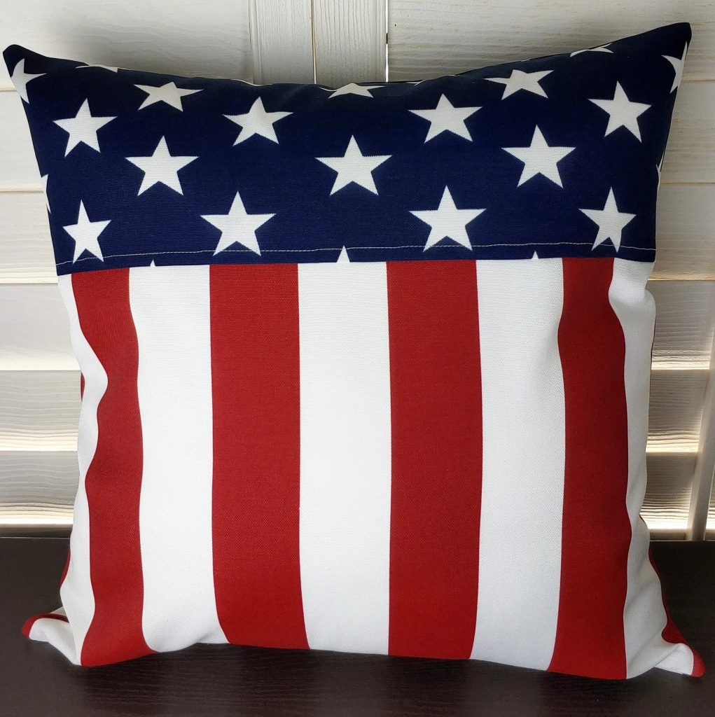 15 Impactful 4th of July Pillow Cover Designs For Your Patriotic Décor