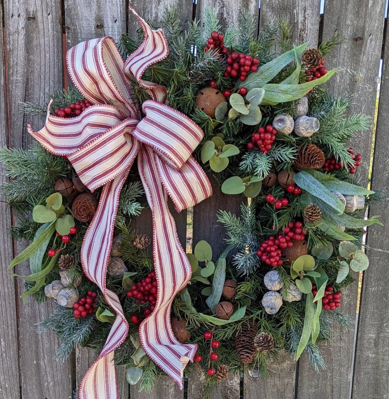 18 Wonderful Christmas Wreath Designs You Should Consider Now