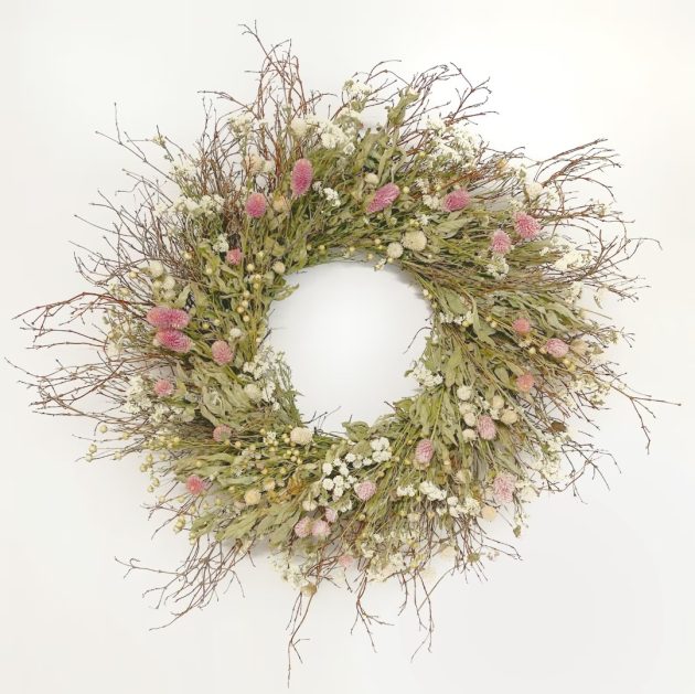 16 Natural Spring Wreath Designs That Will Freshen Up Your Decor   16 Natural Spring Wreath Designs That Will Freshen Up Your Decor 13 630x629 