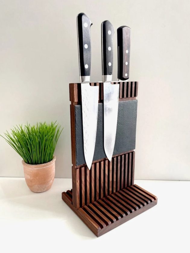 15 Stylish And Practical Knife Holder Designs For A Organized Kitchen 13 630x839 