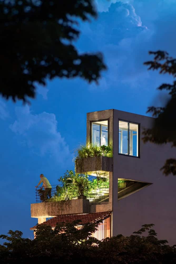 The HIEN House by Winhouse Architecture in Hoa Quy, Vietnam