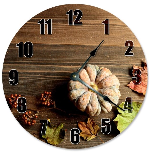 15 Thanksgiving Wall Clocks to Count Your Blessings