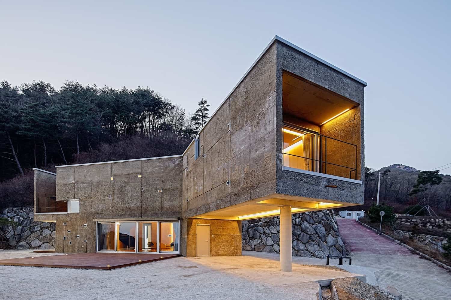 Stairway House by Bang Keun YOU in South Korea