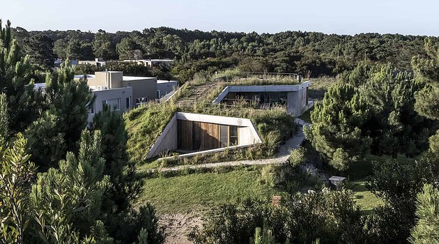 Arena House by ZIM Arquitextura in Pinamar, Argentina